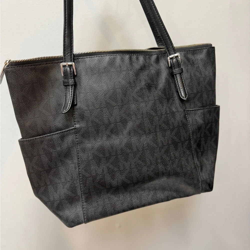 Michael Kors Black Signature Logo Zip Top Tote Shoulder Bag